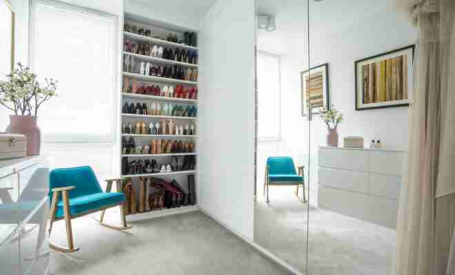 Jak na výběr šatní skříně do ložnice: Správné provedení vyřeší nedostatek prostoru pro ukládání